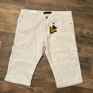 Victoria jeans white shorts capri bermuda size 12